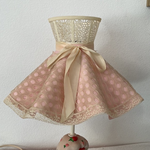 Vintage 1980s Strawberry Shortcake Lamp 16” Tall USED! Read Description! - Picture 3 of 9